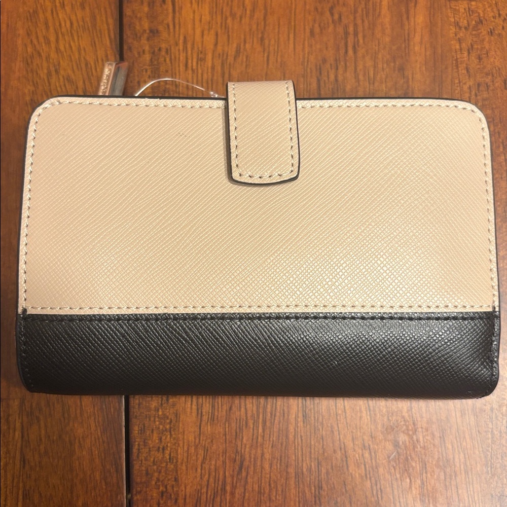 Kate Spade Cream and Black Wallet - Picture 3 of 8